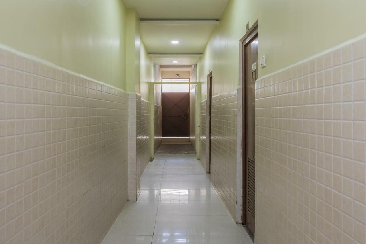 Oyo 17161 Hotel Mahalaxmi Ujjain Exterior foto